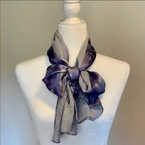 Reversible tulip scarf Laura Ashley
